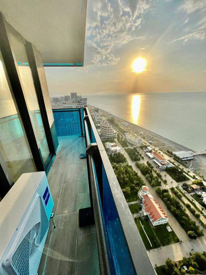 Orbi City Suites Batumi Kültér fotó