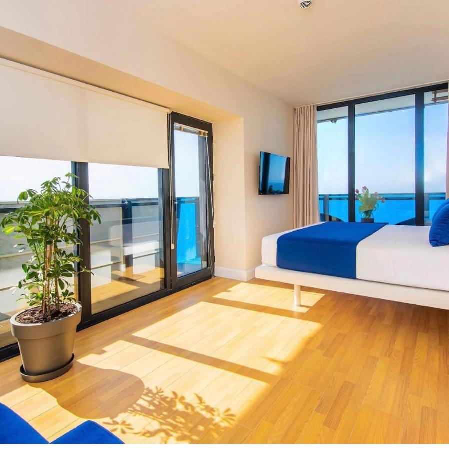 Orbi City Suites Batumi Kültér fotó